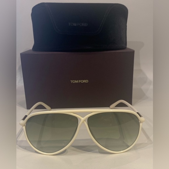 New Rare Authentic Tom Ford sunglasses - Picture 4 of 11